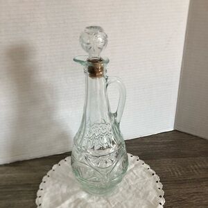 Vtg Clear Glass Wine Decanter with Stopper